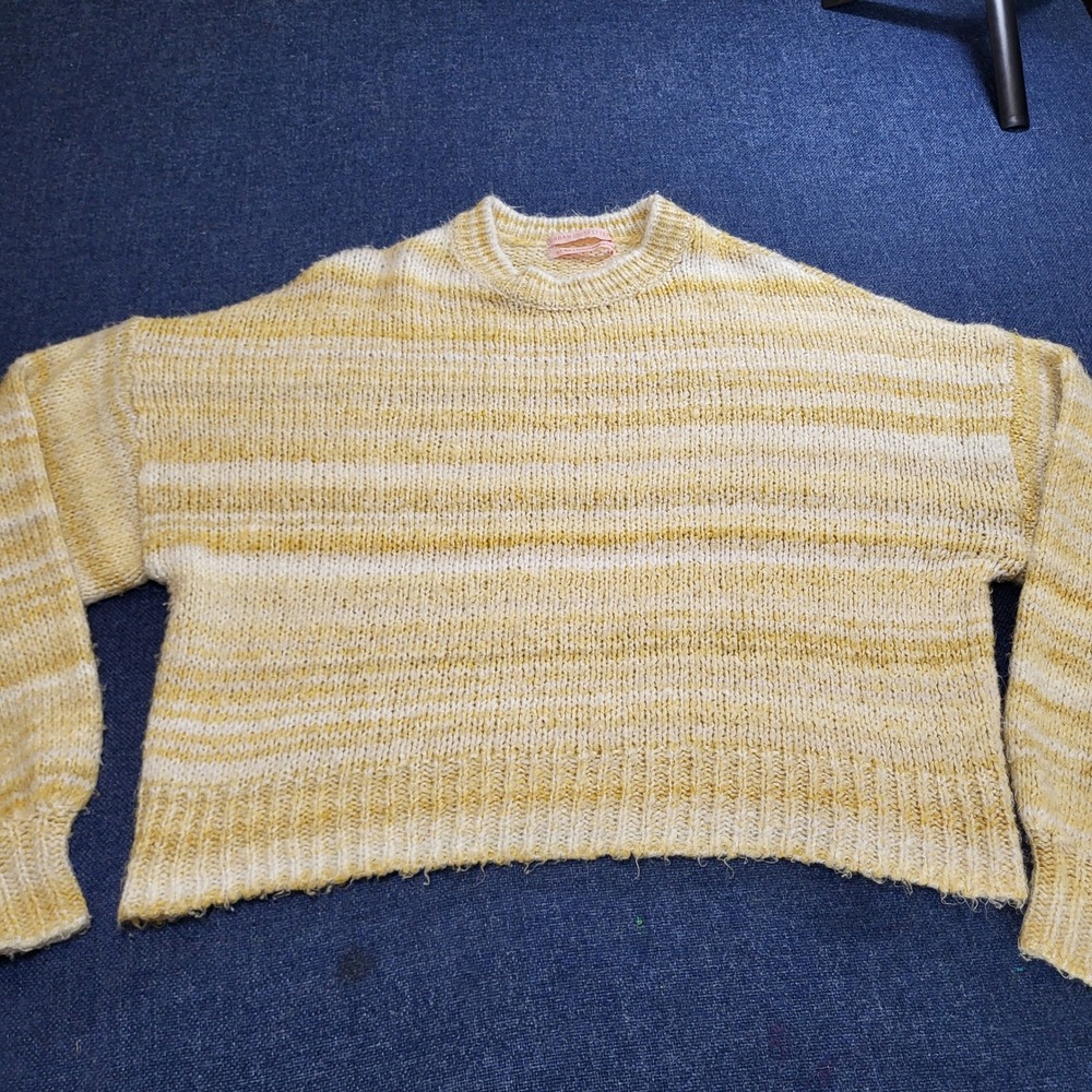 Urban Outfitters Yellow Striped Oversized Cropped Knit Sweater Small Soft Fluffy